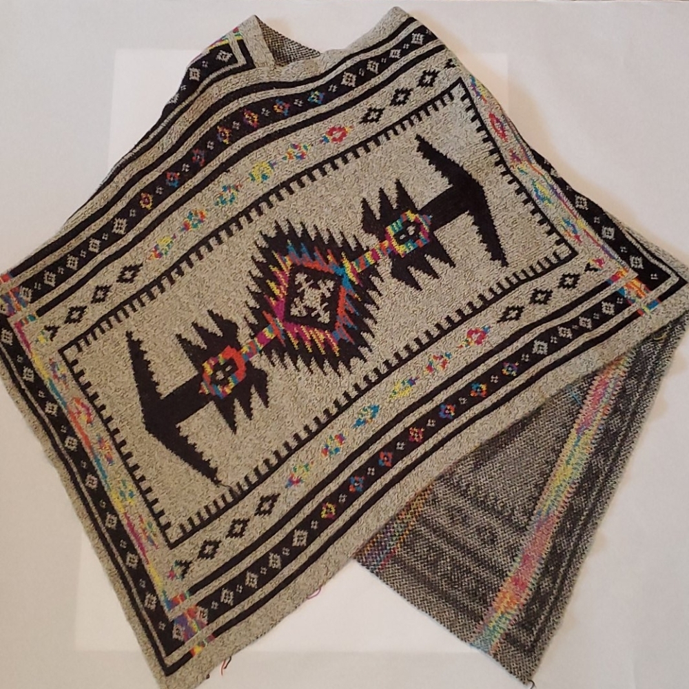 Shawl - Picture 3 of 3